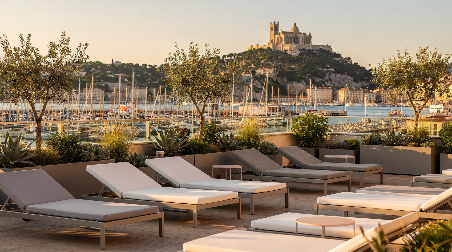 Neue Hotels in Marseille und der Provence — was kürzlich eröffnet hat — Verifizierte Hoteleröffnungen in Marseille und der Provence 2025–2026 im Überbli
