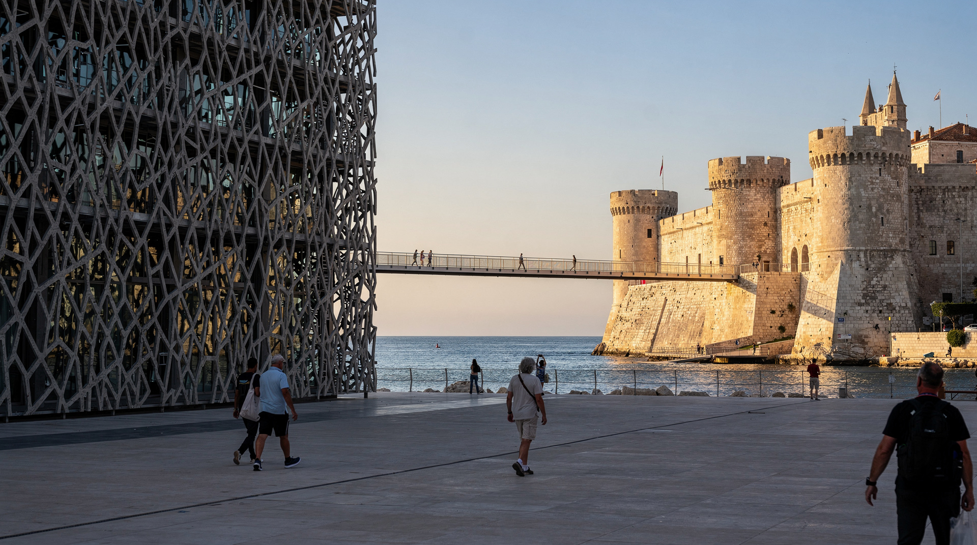 Marseille-Museumsführer: das vollständige Bild — Alle wichtigen Museen in Marseille — MuCEM, Cantini, Vieille Charité, Cosquer, L