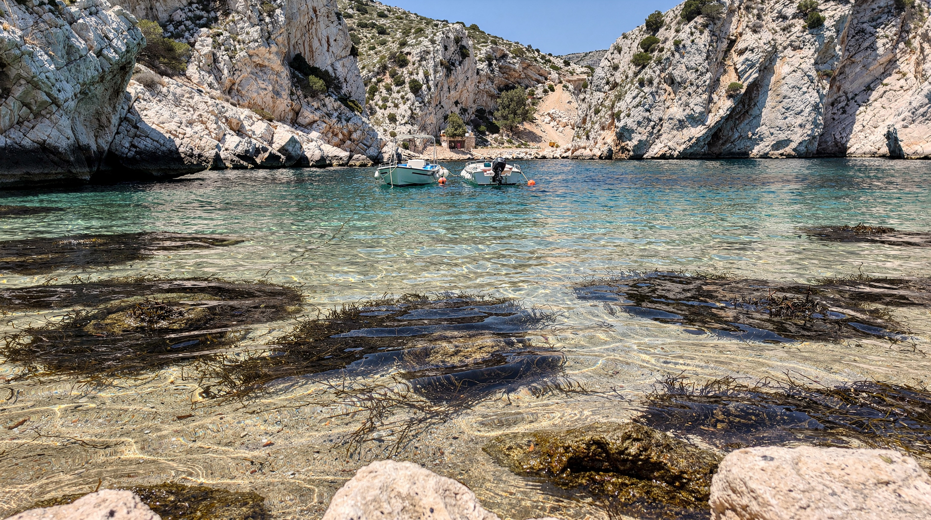 Tauchen in Marseille: Calanques-Meeresreservat, Wracks und Frioul — Tauchen in Marseille: Calanques-Meeresreservat, Riou-Archipel, Wracks Le Liban u