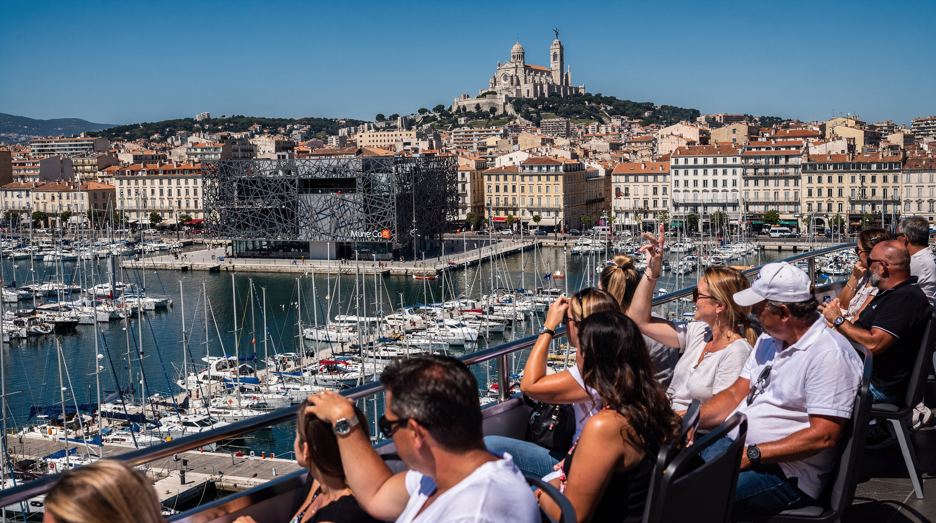 Marseille hop-on hop-off bus tour: our honest review